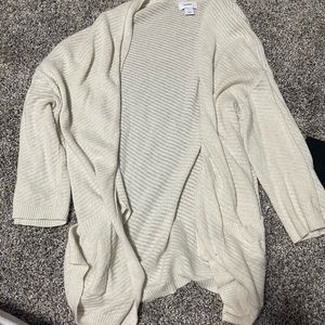 Old navy off white flowy cardigan